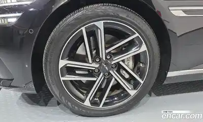 Genesis G80 2024 2.5 гидро в Москве № 1905254, миниатюра 4