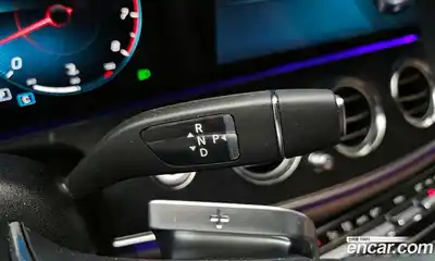Mercedes-Benz E-Class 2023 2.0 гидро в Москве № 1905511, миниатюра 12