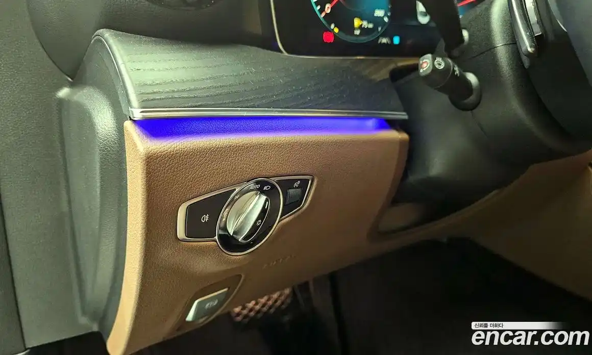 Mercedes-Benz E-Class 2023 2.0 гидро в Москве № 1905511, фото 27