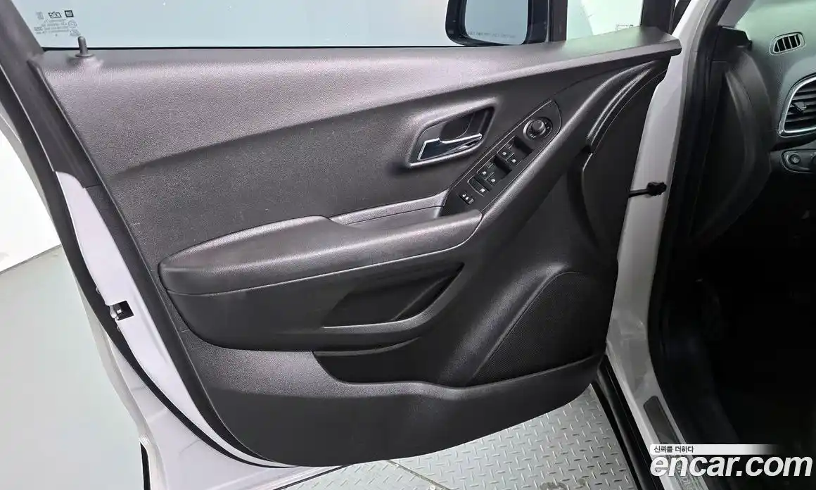 Chevrolet Trax 2019 1.4 гидро в Москве № 1907261, фото 14