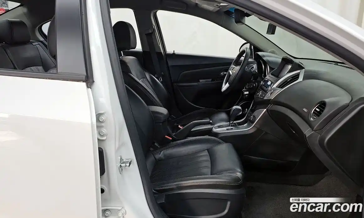Chevrolet Cruze 2013 1.8 гидро в Москве № 1907283, фото 17