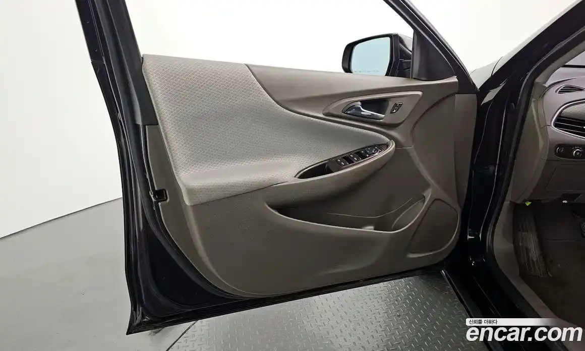 Chevrolet Malibu 2018 1.5 гидро в Москве № 1907348, фото 14
