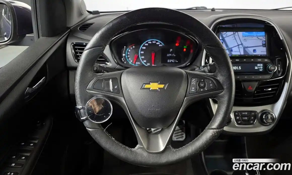 Chevrolet Spark 2015 1.0 гидро в Москве № 1907391, фото 16