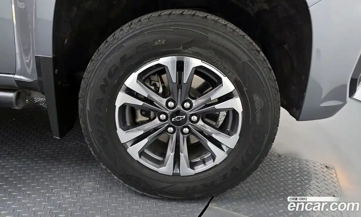 Chevrolet Colorado 2020 3.6 гидро в Москве № 1907422, фото 6
