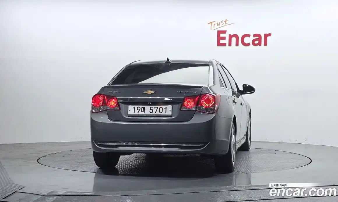 Chevrolet Cruze 2011 1.8 гидро в Москве № 1907445, фото 4