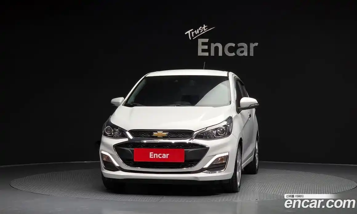 Chevrolet Spark 2018 1.0 гидро в Москве, фото 3