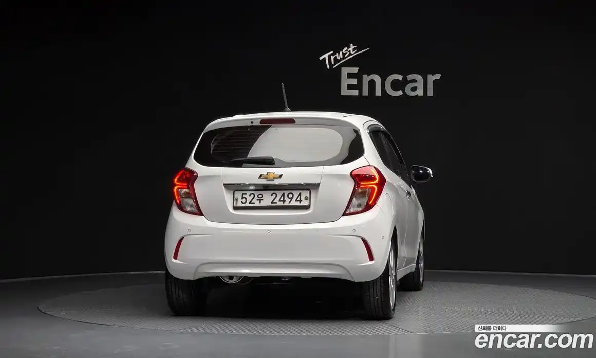 Chevrolet Spark 2018 1.0 гидро в Москве, фото 4
