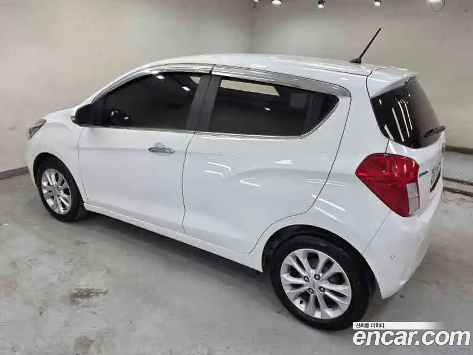 Chevrolet Spark 2019 1.0 гидро в Москве № 1908157, фото 7