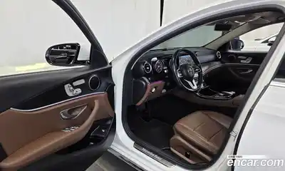 Mercedes-Benz E-Class 2019 1.9 гидро в Москве № 1908412, миниатюра 12