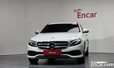 Mercedes-Benz E-Class 2019 1.9 гидро в Москве № 1908412, миниатюра 2