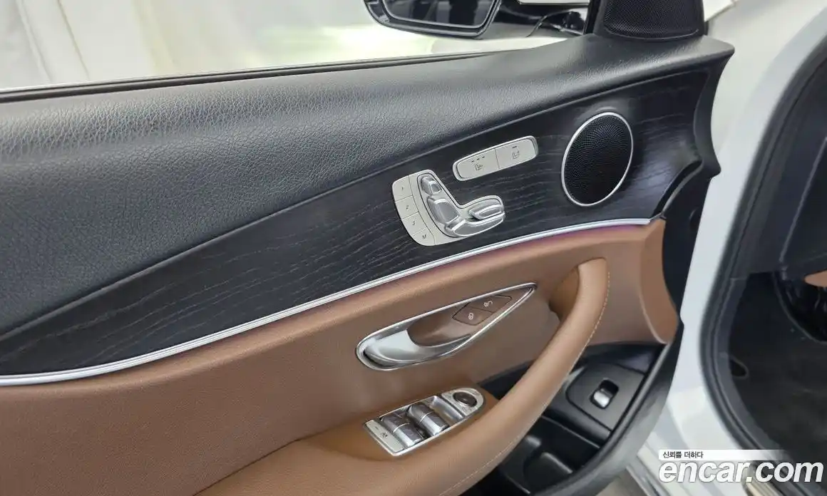 Mercedes-Benz E-Class 2019 1.9 гидро в Москве № 1908412, фото 26