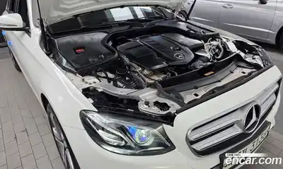 Mercedes-Benz E-Class 2019 1.9 гидро в Москве № 1908412, миниатюра 5