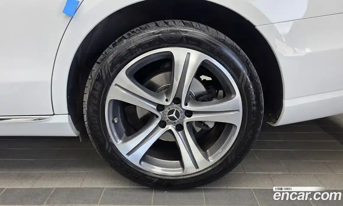 Mercedes-Benz E-Class 2019 1.9 гидро в Москве № 1908412, фото 6