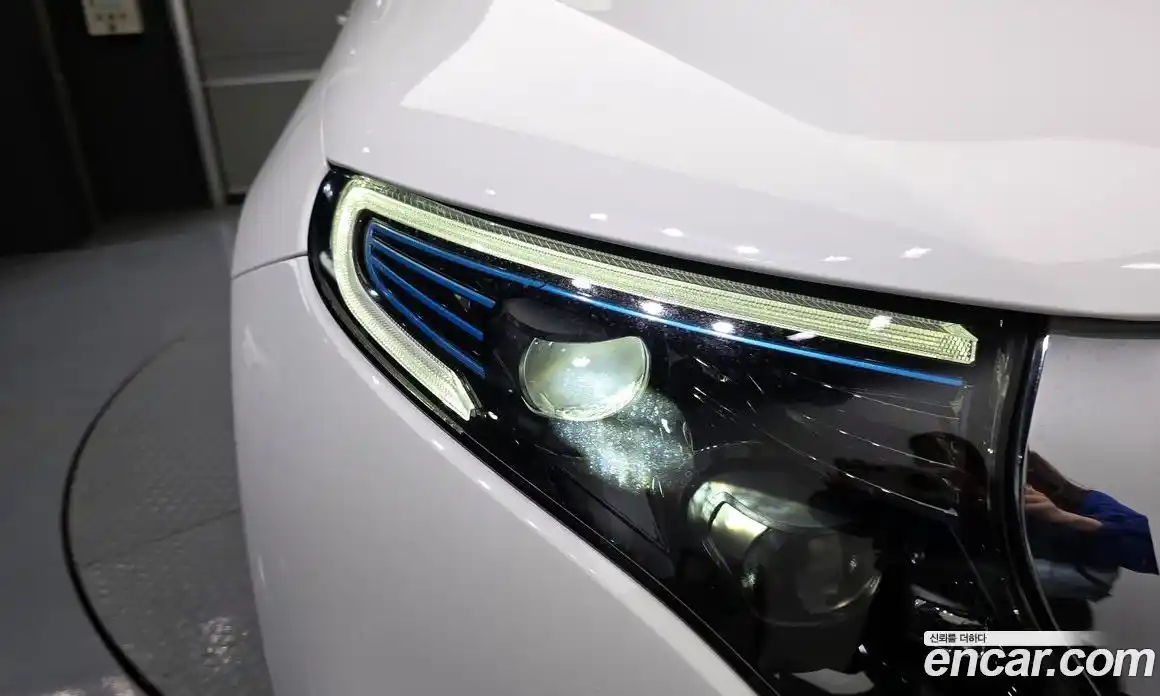 Mercedes-Benz EQC 2020 0.2 гидро в Москве № 1908490, фото 8