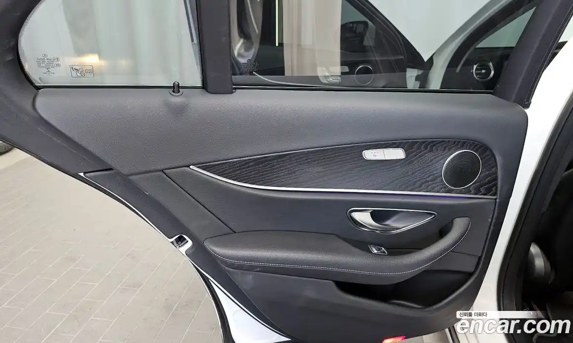 Mercedes-Benz E-Class 2017 2.0 гидро в Москве № 1909496, фото 15