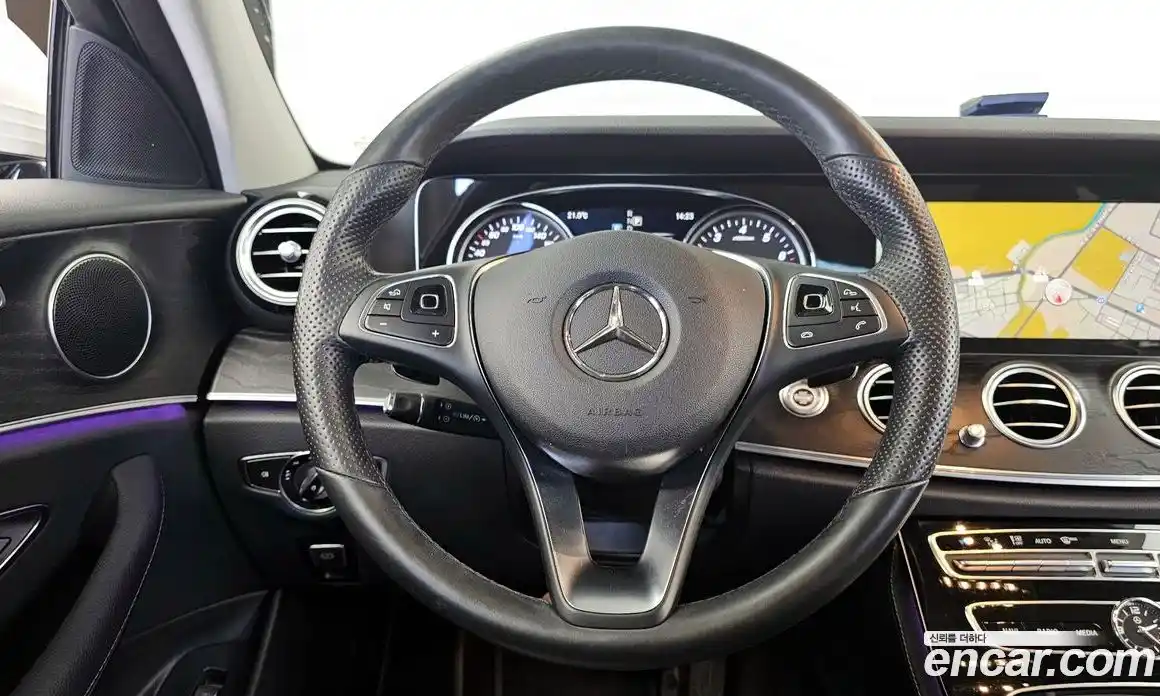 Mercedes-Benz E-Class 2017 2.0 гидро в Москве № 1909496, фото 19