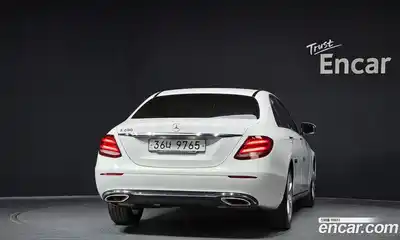 Mercedes-Benz E-Class 2017 2.0 гидро в Москве № 1909496, миниатюра 4