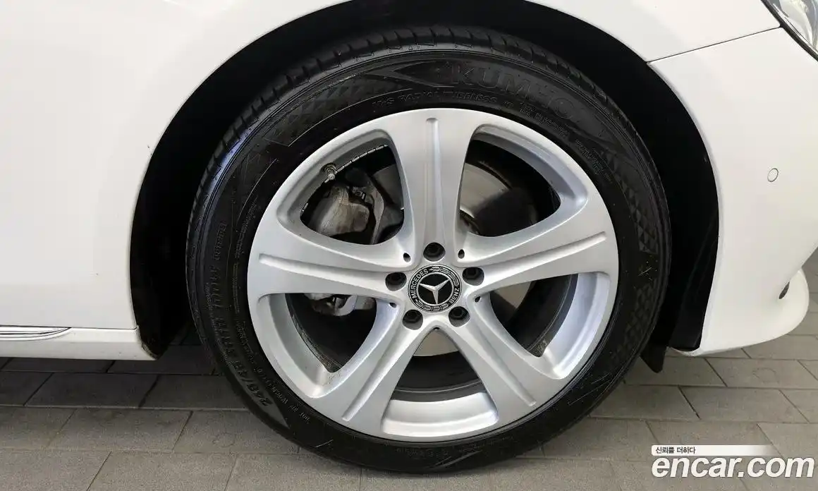 Mercedes-Benz E-Class 2017 2.0 гидро в Москве № 1909496, фото 7
