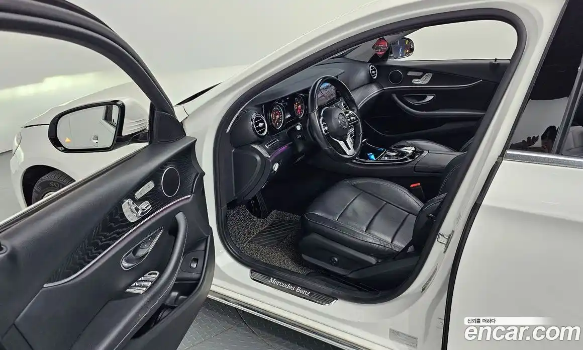 Mercedes-Benz E-Class 2019 1.9 гидро в Москве № 1910176, фото 13