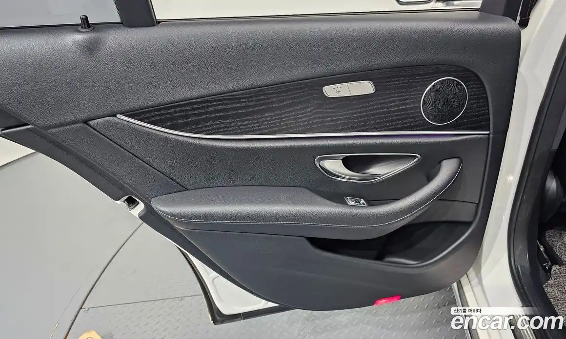Mercedes-Benz E-Class 2019 1.9 гидро в Москве № 1910176, фото 15