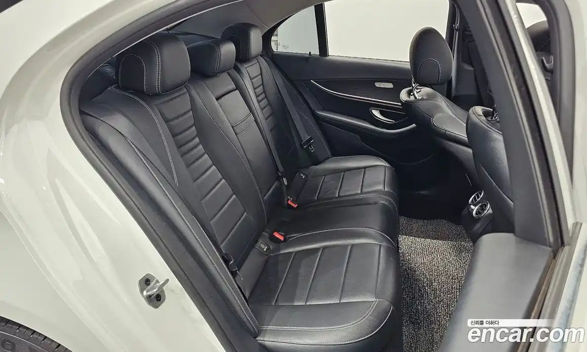 Mercedes-Benz E-Class 2019 1.9 гидро в Москве № 1910176, фото 16