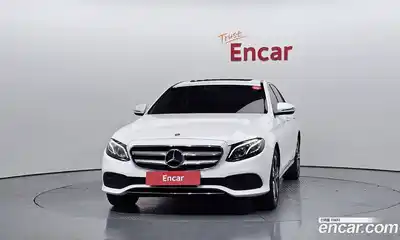 Mercedes-Benz E-Class 2019 1.9 гидро в Москве № 1910176, миниатюра 3