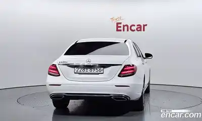 Mercedes-Benz E-Class 2019 1.9 гидро в Москве № 1910176, миниатюра 4