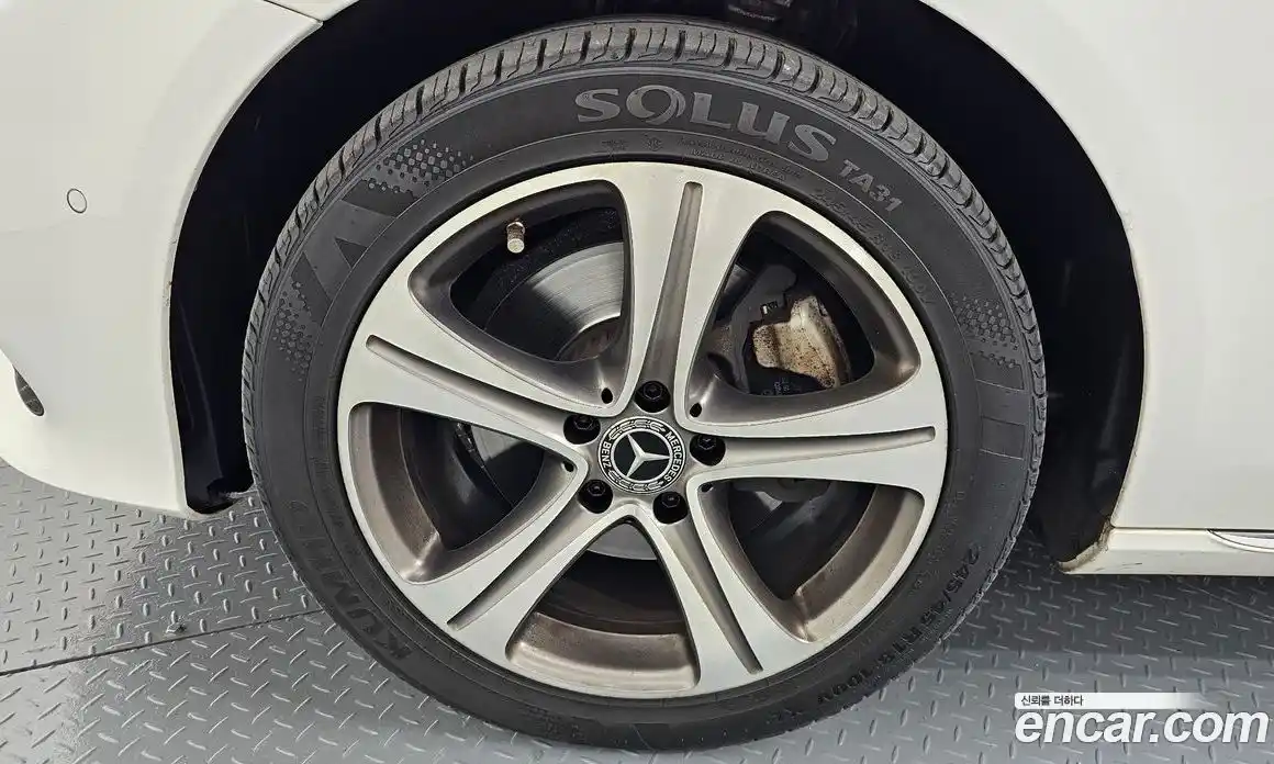 Mercedes-Benz E-Class 2019 1.9 гидро в Москве № 1910176, фото 5