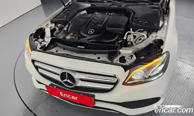 Mercedes-Benz E-Class 2019 1.9 гидро в Москве № 1910176, миниатюра 6