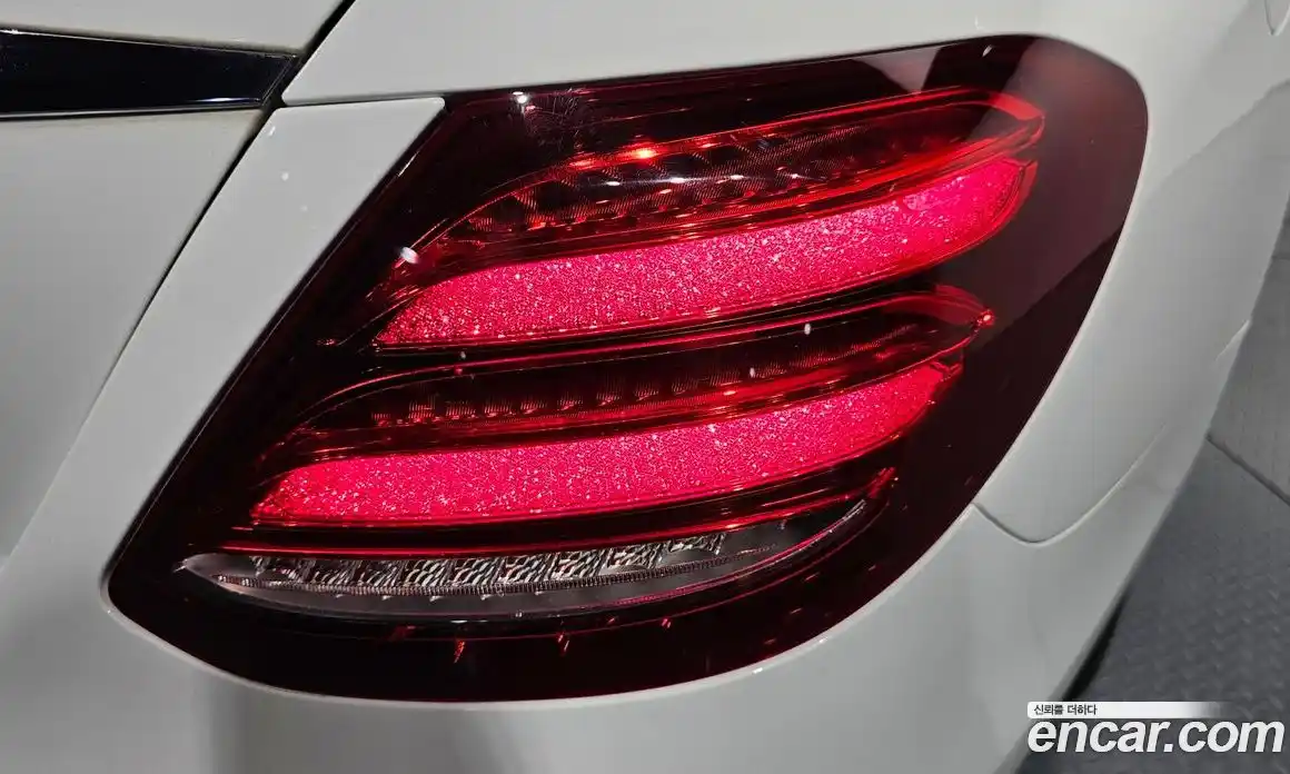 Mercedes-Benz E-Class 2019 1.9 гидро в Москве № 1910176, фото 9
