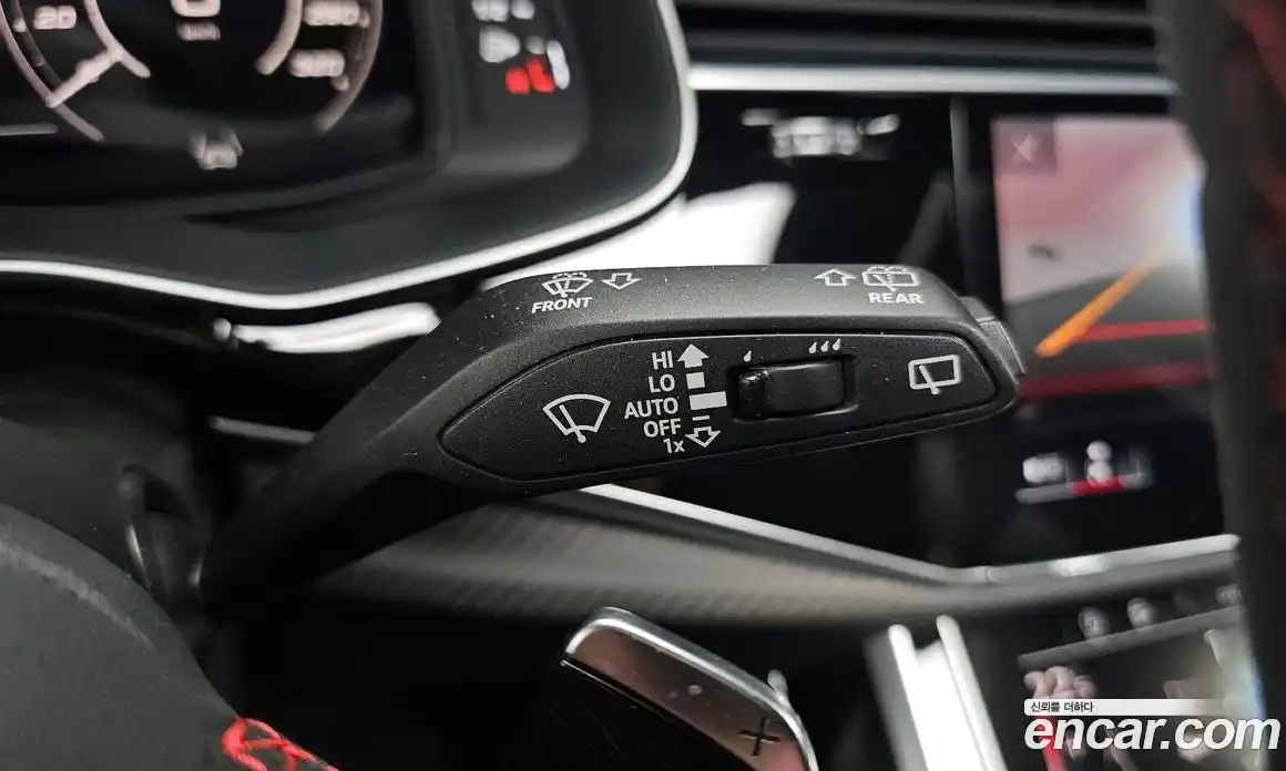 Audi RSQ8 2025 4.0 гидро в Москве № 1910497, фото 29