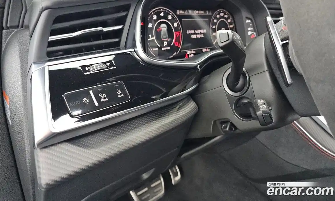 Audi RSQ8 2025 4.0 гидро в Москве № 1910497, фото 36