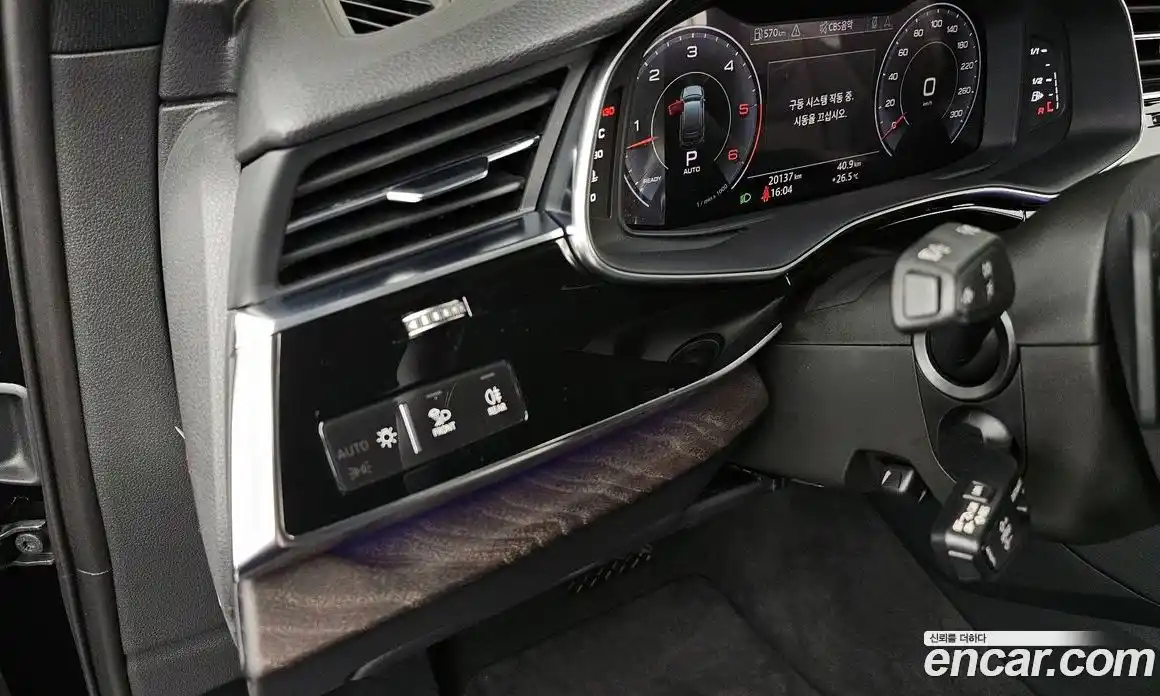 Audi Q7 2020 3.0 гидро в Москве № 1910522, фото 37