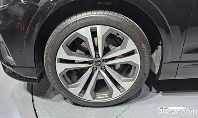 Audi Q8 2023 3.0 гидро в Москве № 1910706, миниатюра 5