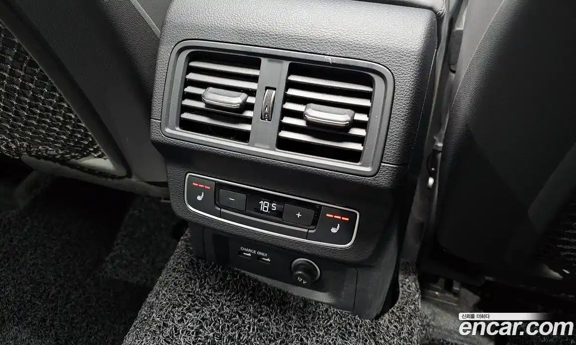 Audi SQ5 2021 3.0 гидро в Москве № 1910755, фото 31