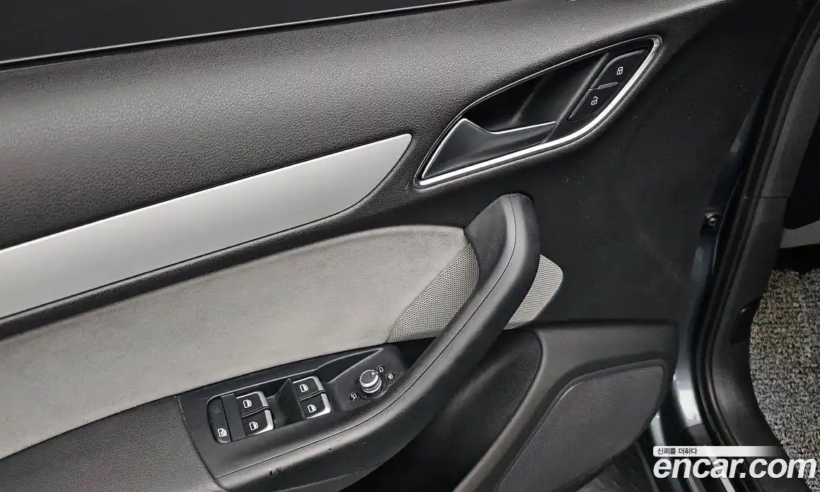 Audi Q3 2015 2.0 гидро в Москве № 1910919, фото 22