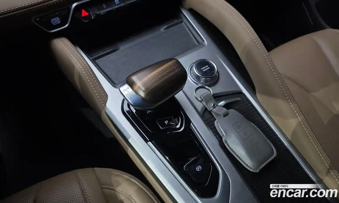 Renault Grand Koleos 2024 1.5 гидро в Москве № 1911018, фото 9