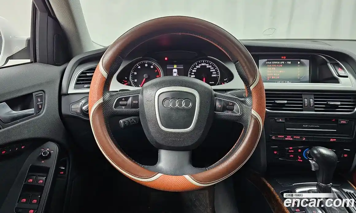 Audi A4 2011 2.0 гидро в Москве № 1911496, фото 13
