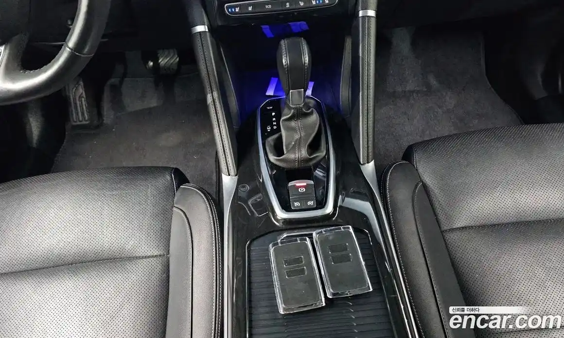 Renault QM6 2016 2.0 гидро в Москве № 1912619, фото 9