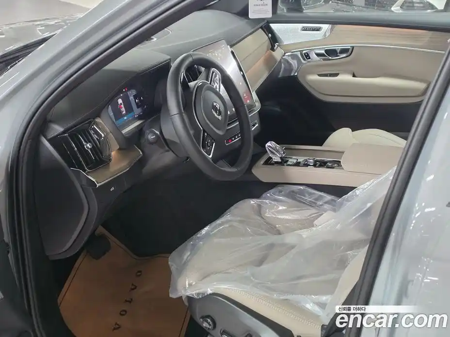 Volvo XC90 2026 2.0 гидро в Москве № 1912652, фото 4
