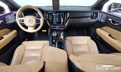Volvo S60 2023 2.0 гидро в Москве № 1912812, миниатюра 10
