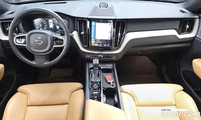 Volvo XC60 2020 2.0 гидро в Москве № 1912899, миниатюра 10