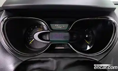 Renault QM3 2015 1.5 гидро в Москве № 1912994, миниатюра 11