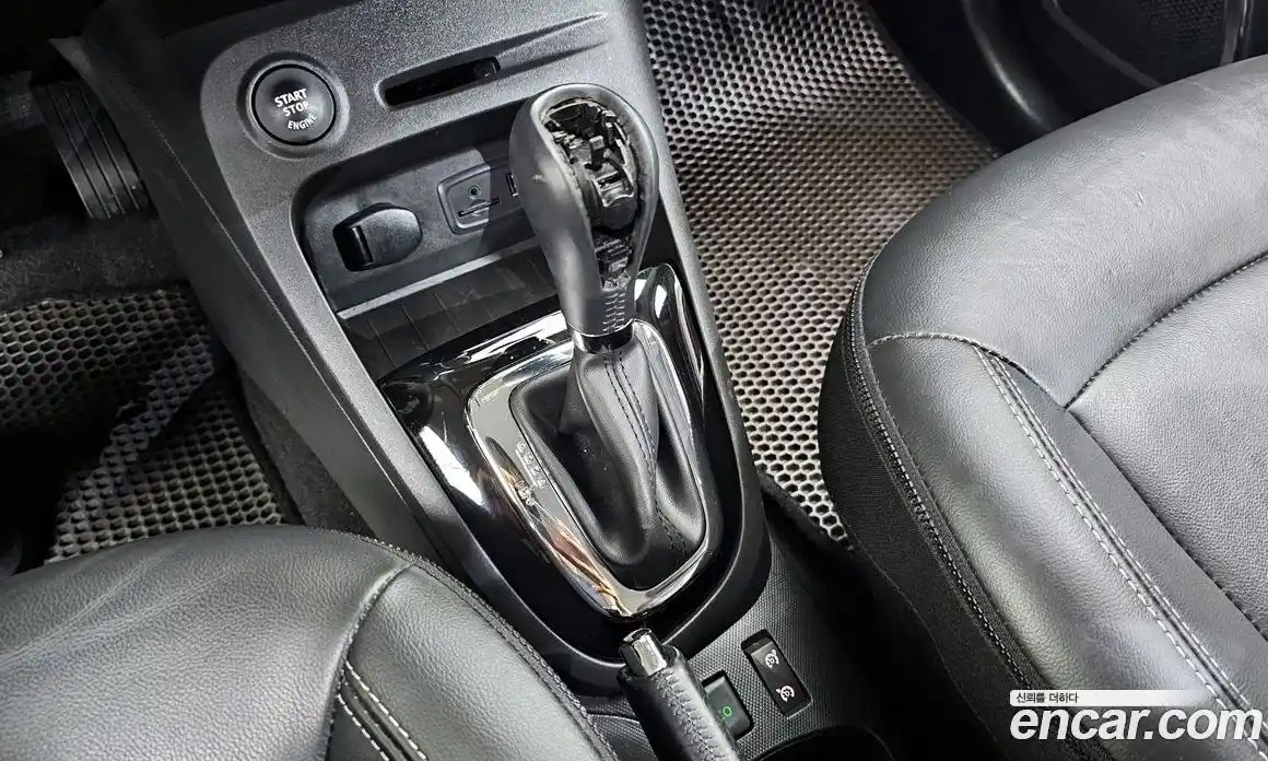 Renault QM3 2015 1.5 гидро в Москве № 1912994, фото 12