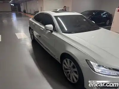 Volvo S90 2019 2.0 гидро в Москве № 1913109, миниатюра 2