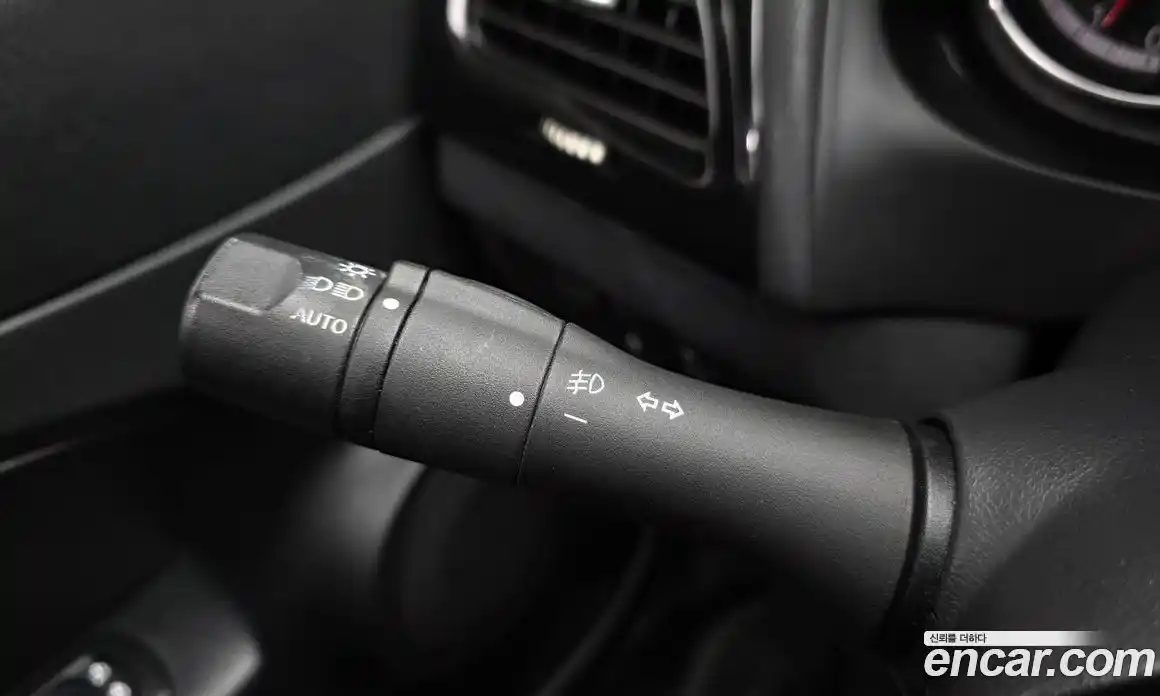 Renault SM3 2015 1.6 гидро в Москве № 1913584, фото 13