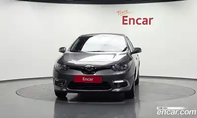 Renault SM3 2015 1.6 гидро в Москве № 1913584, миниатюра 3