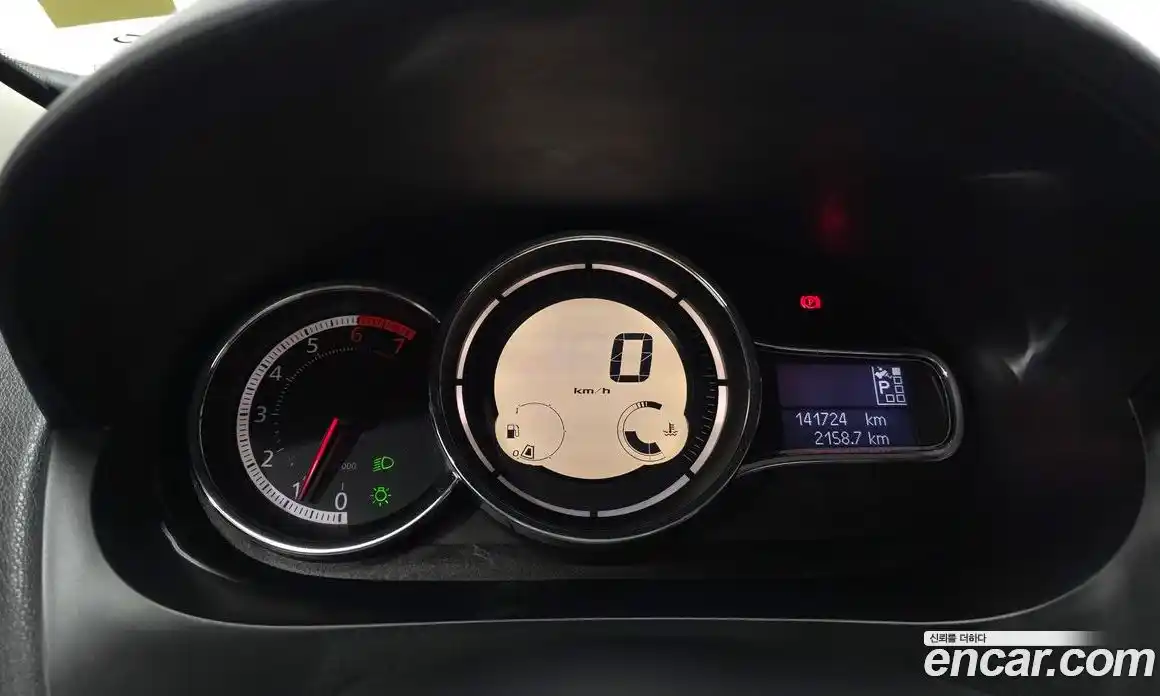 Renault SM3 2015 1.6 гидро в Москве № 1913584, фото 8