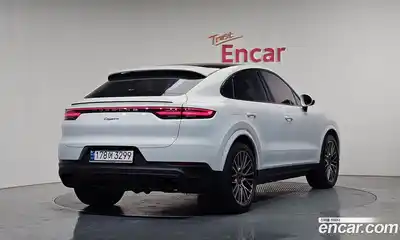 Porsche Cayenne, 2023