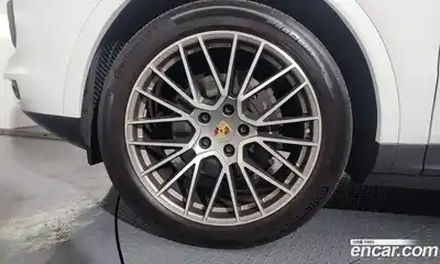 Porsche Cayenne 2023 3.0 гидро в Москве № 1914060, миниатюра 4